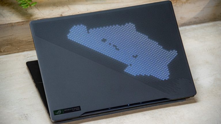ASUS ROG chính thức ra mắt Hệ sinh thái toàn diện cho game thủ