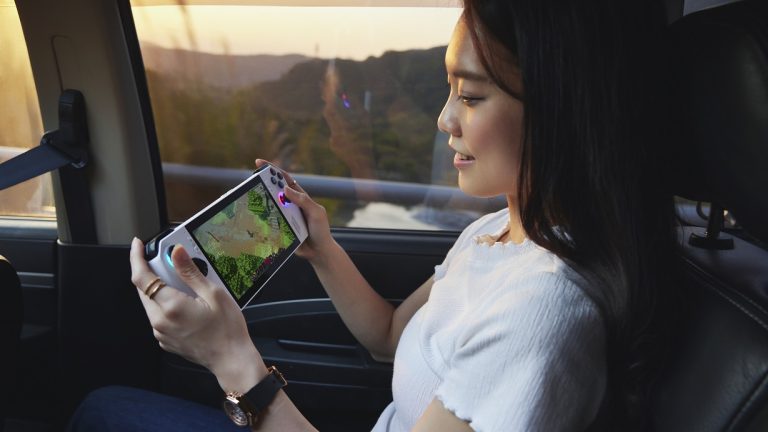 ROG mở Pre-Order ROG Ally tại Việt Nam với giá 17,990,000 đồng