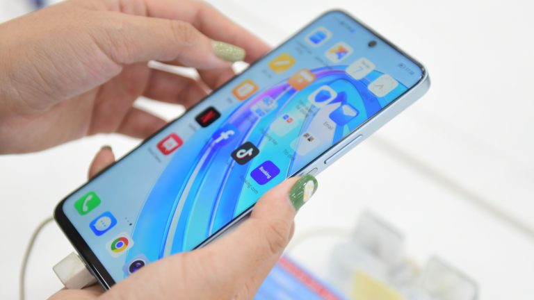 FPT Shop mở bán độc quyền điện thoại HONOR X8a, 30 suất giá đặc biệt chỉ 800.000 đồng