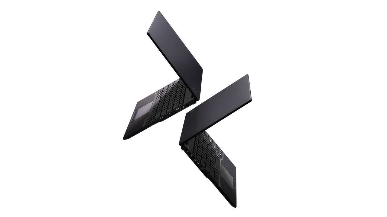 Fujitsu Client Computing Limited ra mắt dòng laptop FMV UH-X siêu nhẹ cao cấp 10