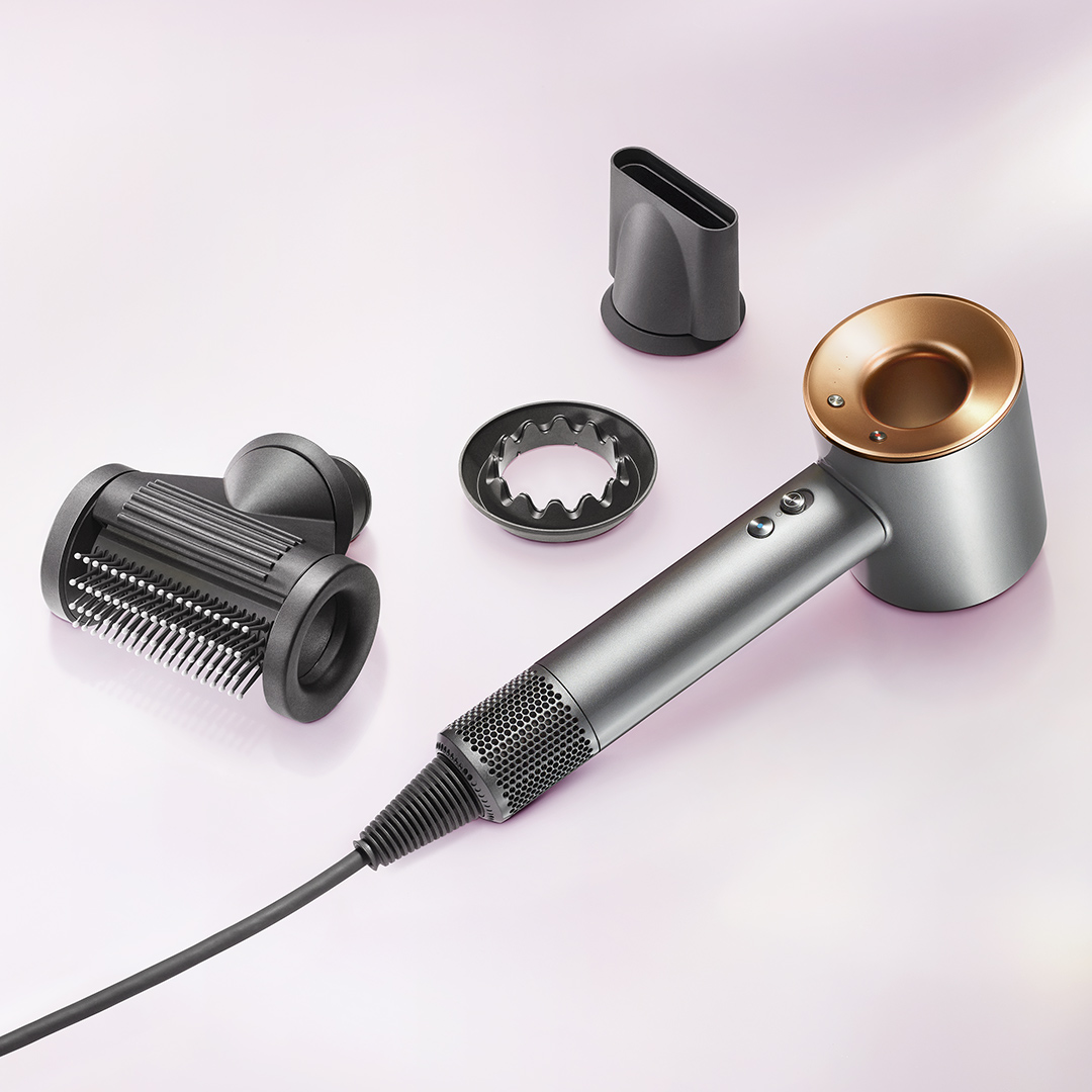 Ra mắt máy sấy tóc Dyson Supersonic với đầu tạo kiểu Flyaway Smoother mới 9