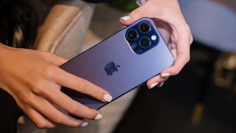 iPhone 14 Pro Max giảm giá kích cầu