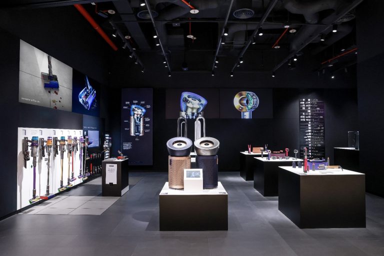 Dyson khai trương cửa hàng Dyson Demo mới tại Lotte Mall West Lake, Hà Nội
