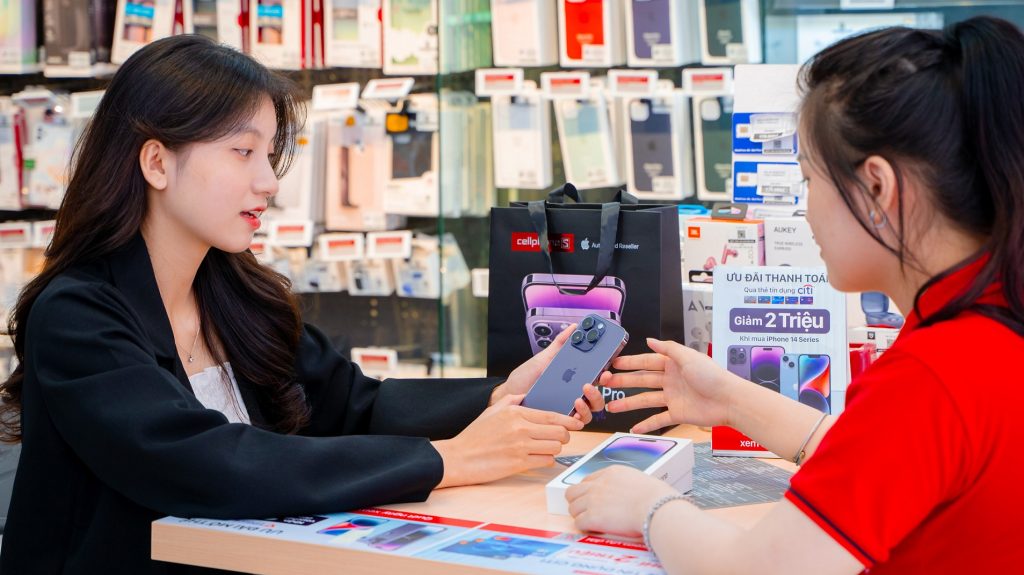 CellphoneS chính thức cho khách đặt trước iPhone 15 series chính hãng