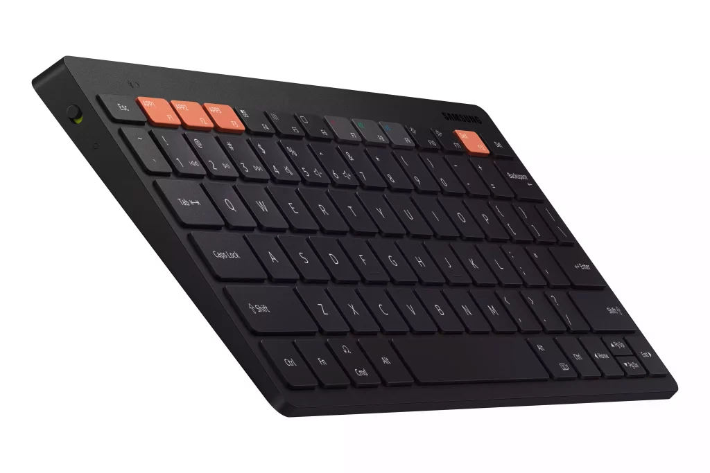 Đánh giá bàn phím Samsung Trio 500 Keyboard 2