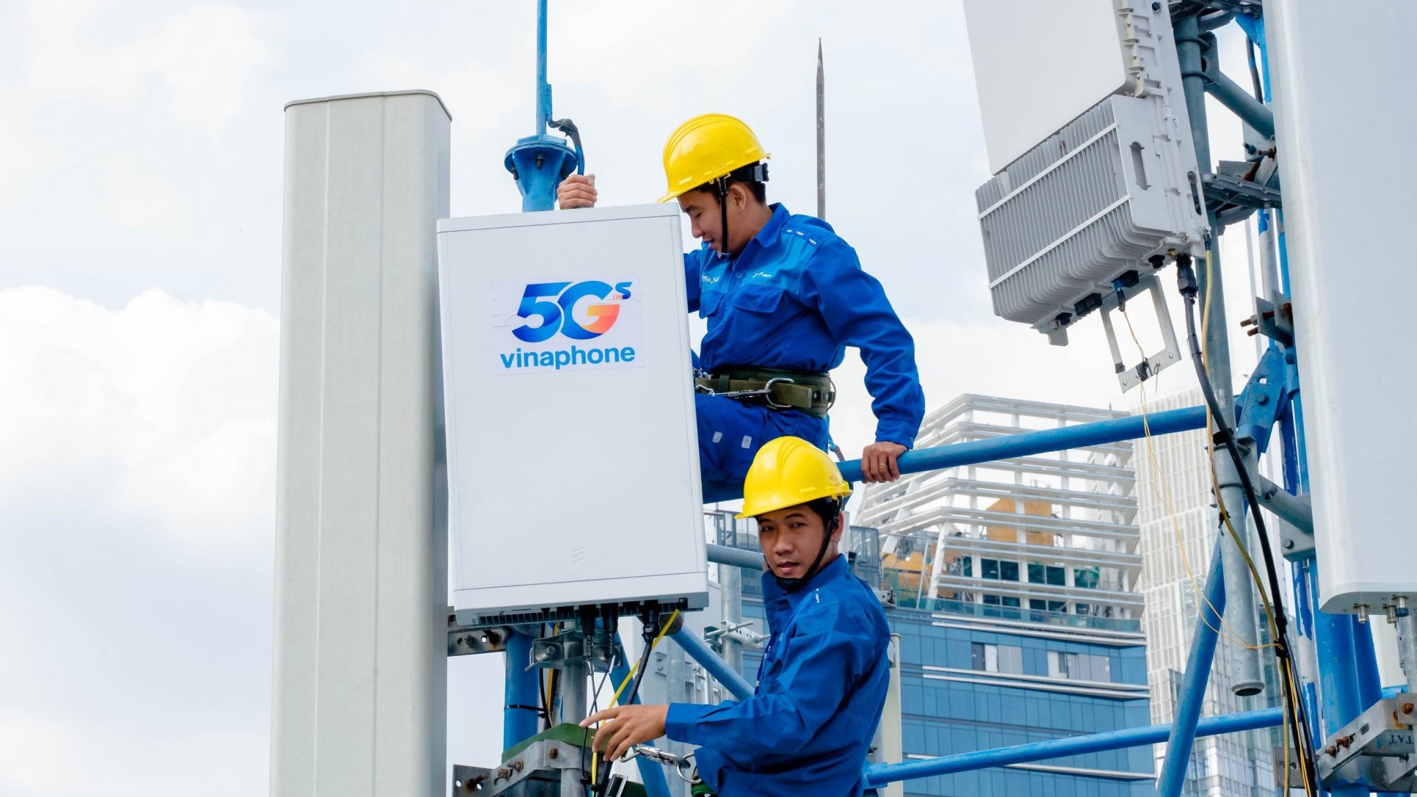 VNPT đấu giá thành công quyền sử dụng băng tần 3700 – 3800 MHz 3