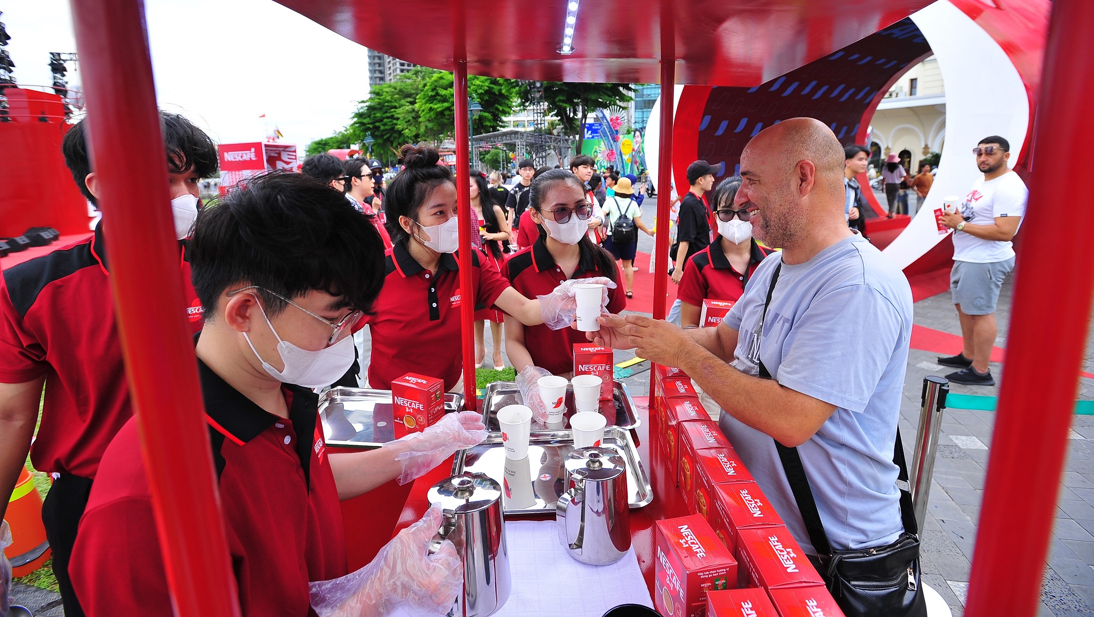 Chuỗi hoạt động “Khơi mở thế giới của bạn” của NESCAFÉ thu hút sự tham gia, trải nghiệm của hàng nghìn người 14