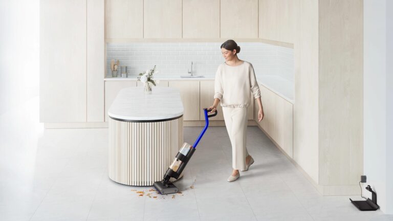 Dyson ra mắt máy lau sàn chuyên dụng Dyson Wash G1 tại Việt Nam, giá 18.99 triệu đồng