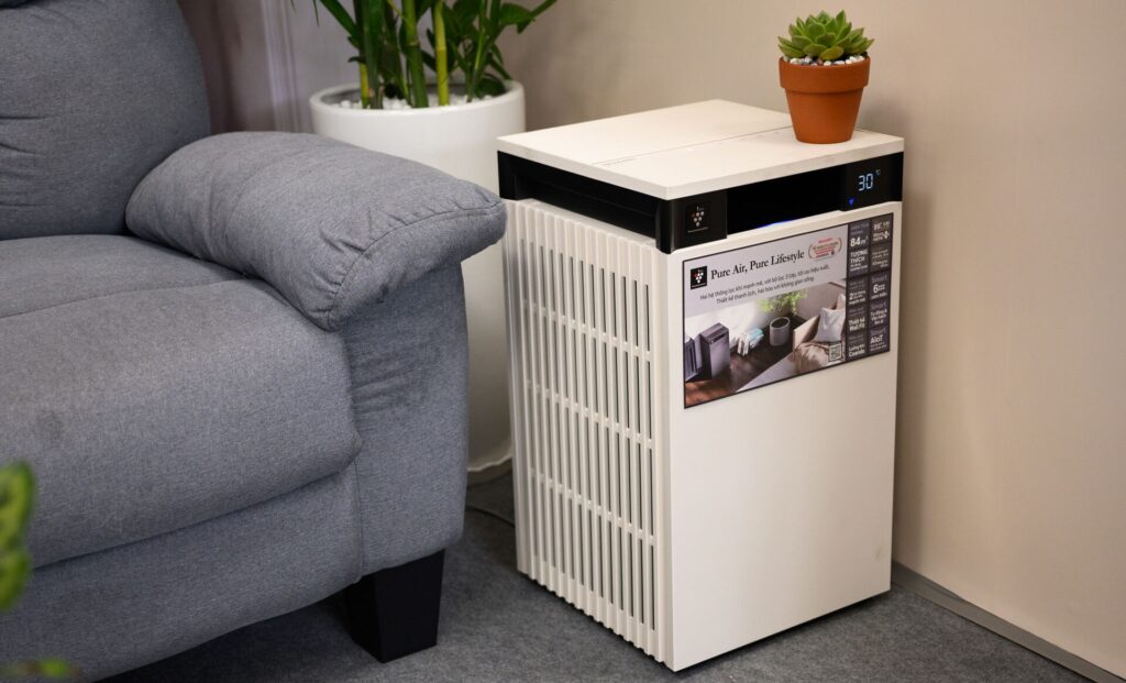 Máy lọc không khí Sharp Purefit Mini: Thiết kế nhỏ gọn, giá vừa túi tiền