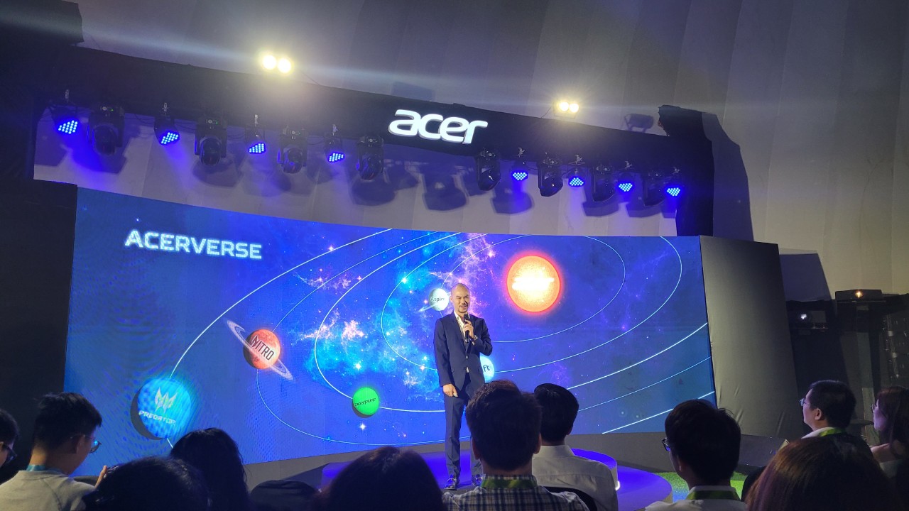 Acer Việt Nam chính thức khởi động chương trình Back To School 13