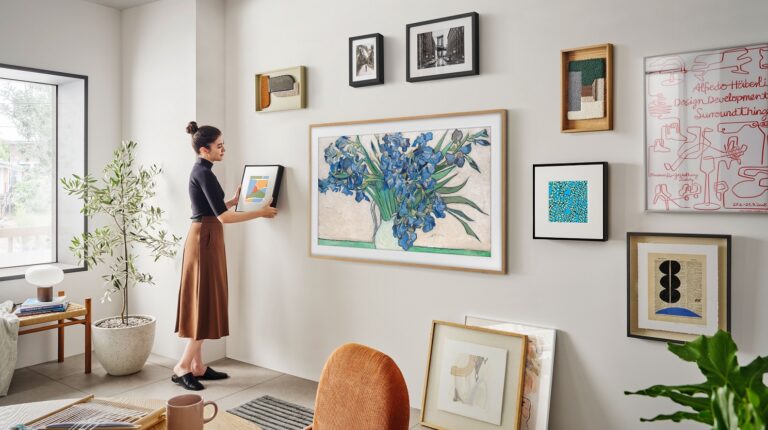 Samsung hợp tác Universal Pictures ra mắt Wicked – Phiên bản giới hạn loa tranh Music Frame