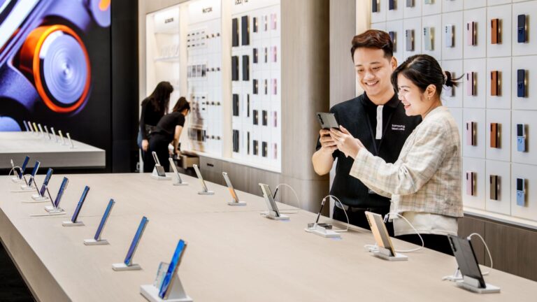 Samsung West Lake đưa trải nghiệm công nghệ khác biệt vào nhịp sống Hà Nội
