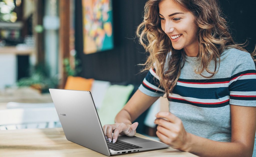 ASUS giới thiệu dòng laptop doanh nghiệp ExpertBook P hoàn toàn mới – tái định nghĩa hiệu suất làm việc với AI