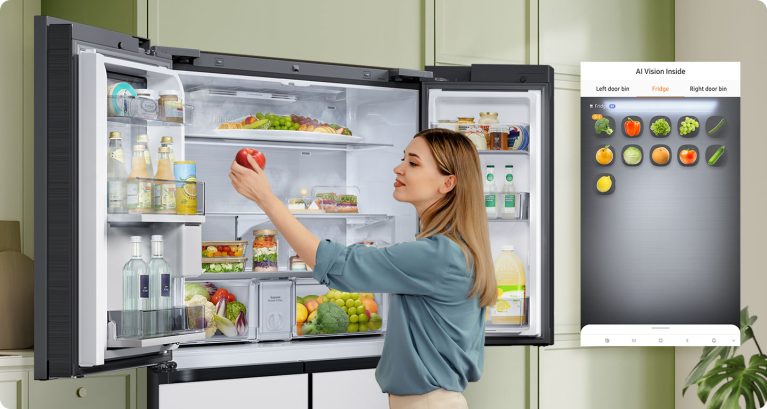 Tủ lạnh Samsung Bespoke AI Family Hub™+ mở bán giá 109.899.900 đồng, ưu đãi giảm 9,9 triệu đồng và tặng thêm máy hút bụi