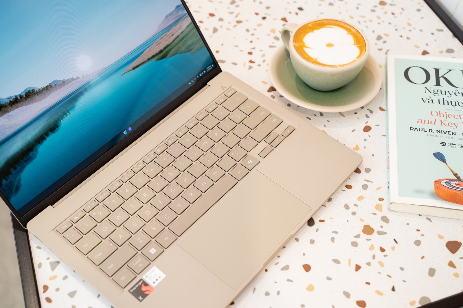 Bộ đôi laptop AI chuẩn Copilot+ PC: ASUS Zenbook A14 và Zenbook 14 có gì? 6