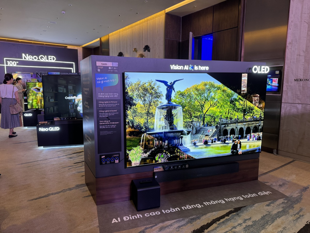 Samsung chính thức trình làng dòng TV AI 2025: Định hình chuẩn mực mới cho trải nghiệm giải trí cá nhân hóa trong kỷ nguyên công nghệ số 22