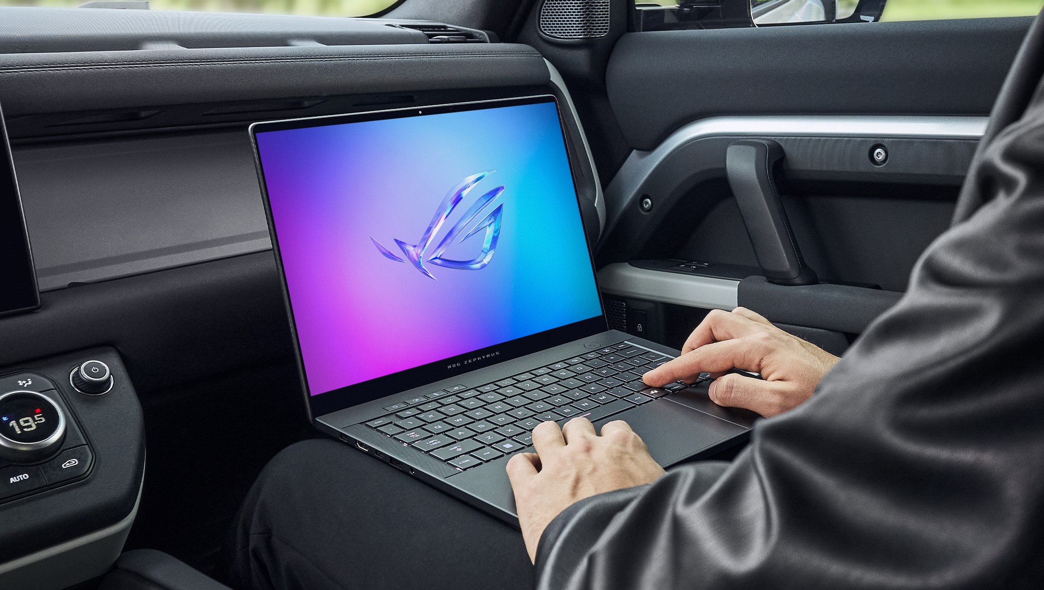 ASUS ROG mở đặt hàng dải laptop gaming mới nhất trang bị RTX 5070 và RTX 5060 tại Việt Nam 15