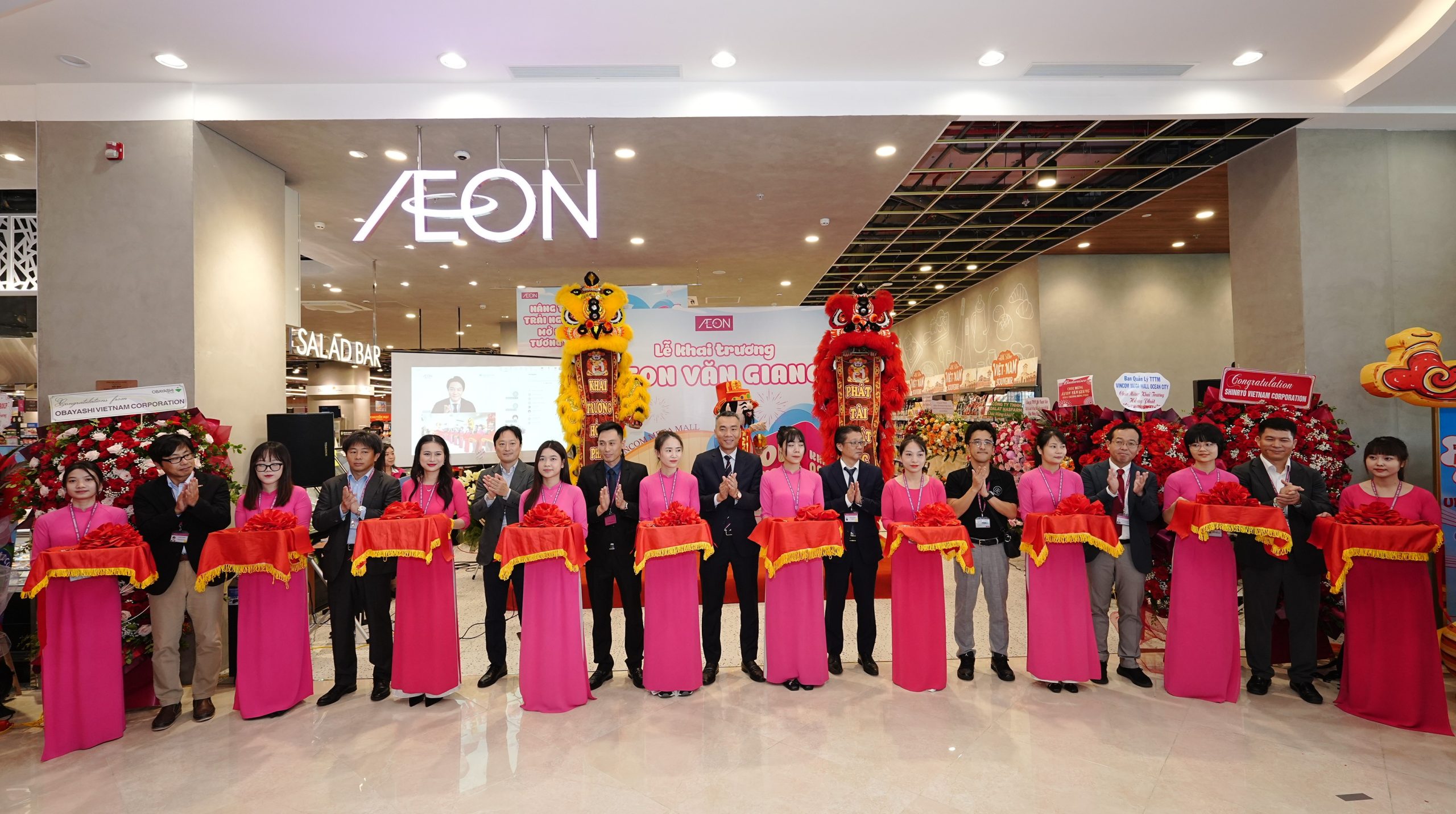 Chính thức khai trương Trung tâm Bách hóa Tổng hợp và Siêu thị AEON Văn Giang (Hưng Yên) 7