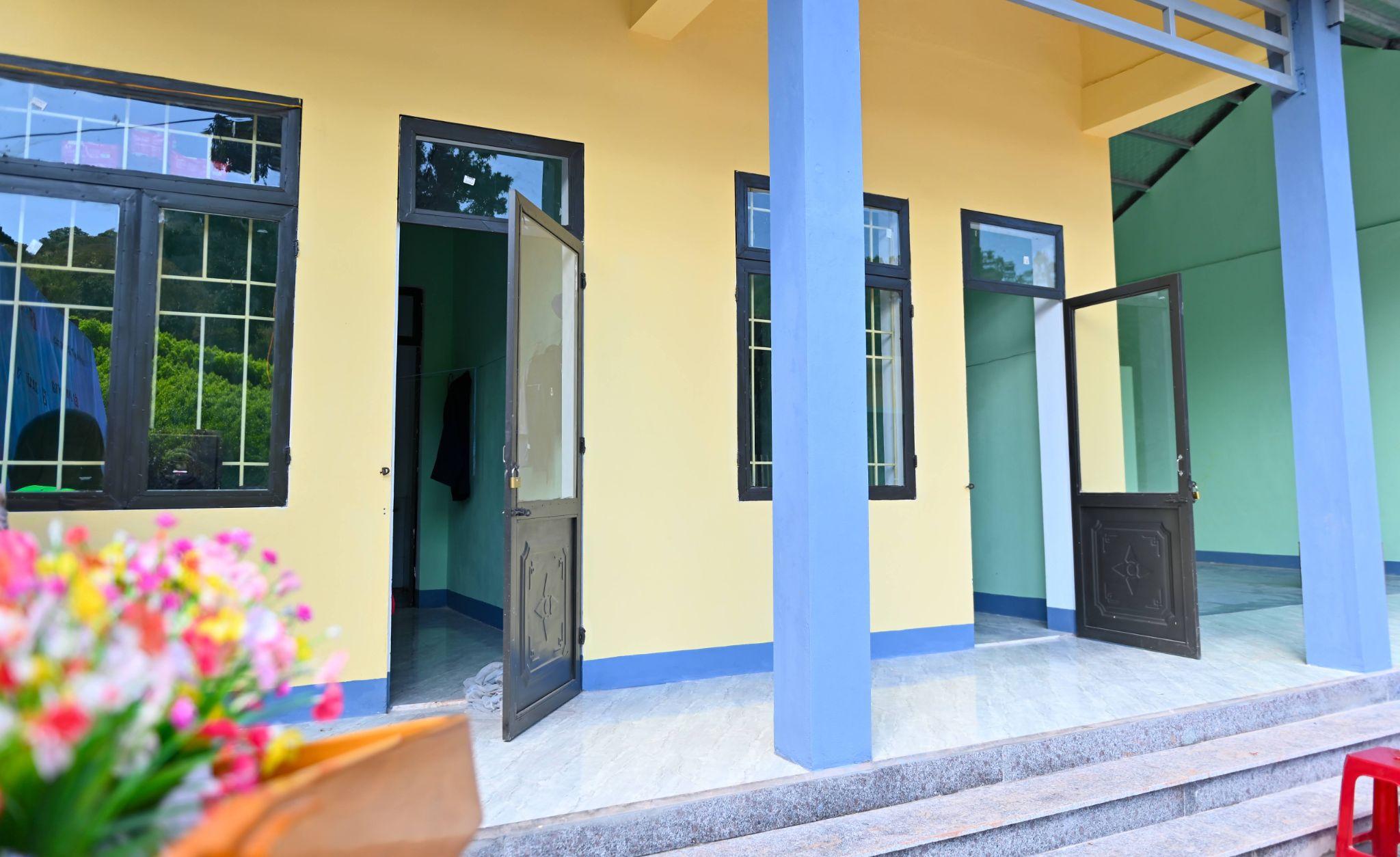 UNIQLO Việt Nam chung tay cùng Quỹ Hy Vọng hỗ trợ giáo dục tại Quảng Trị 18