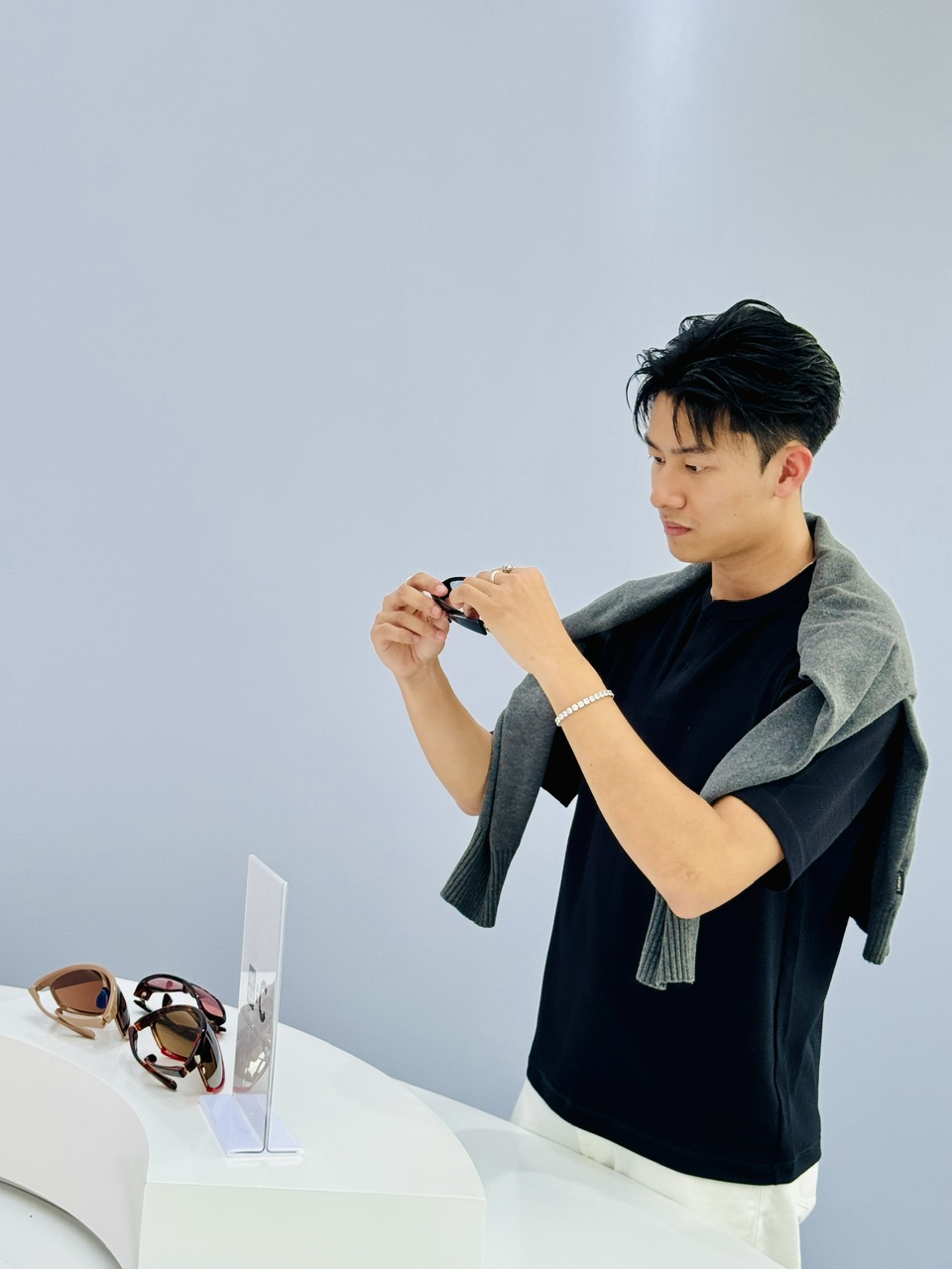 UNIQLO làm mới LifeWear xuân hè 2026 với màu sắc và phom dáng hiện đại 54