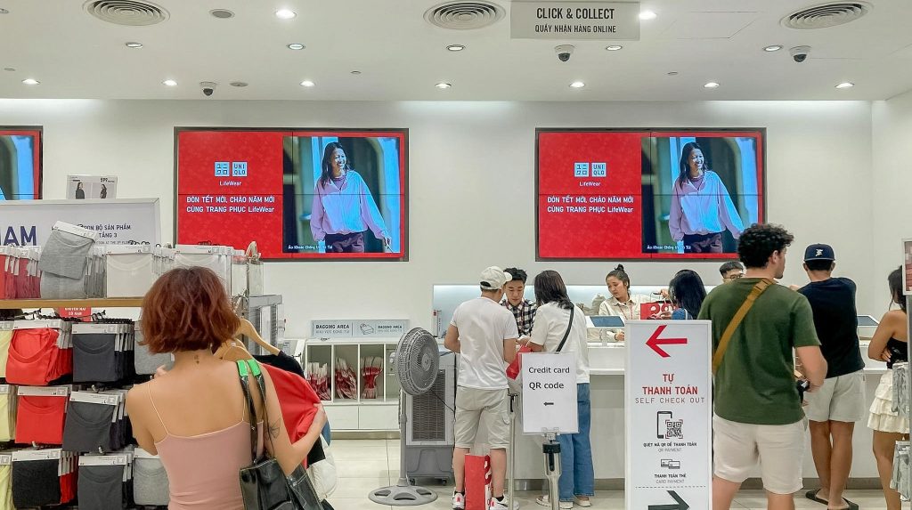 UNIQLO mở rộng giao hàng xuyên Tết và duy trì hoạt động nhiều cửa hàng trong Tết