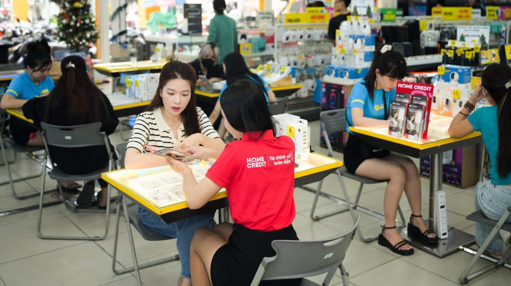 Tết 2026: Khi người Việt đón xuân với nhiều tự tin và ước muốn hơn