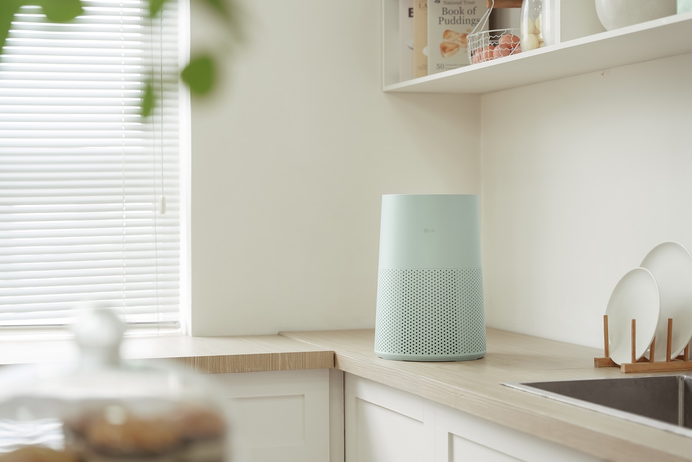 LG ra mắt PuriCare AeroMini: Giải pháp lọc khí tinh gọn và mạnh mẽ, giá ưu đãi từ 3,9 triệu đồng tặng kèm lõi lọc 13