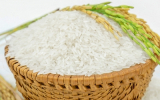 Mẹo chọn gạo mới, không tẩm hóa chất